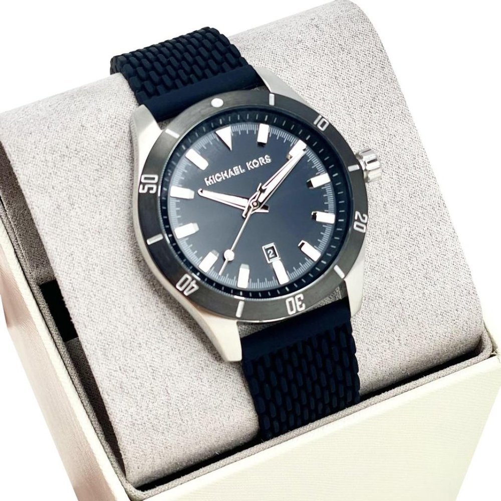 NWT MICHAEL KORS Layton Silicone Mesh Watch MK8819